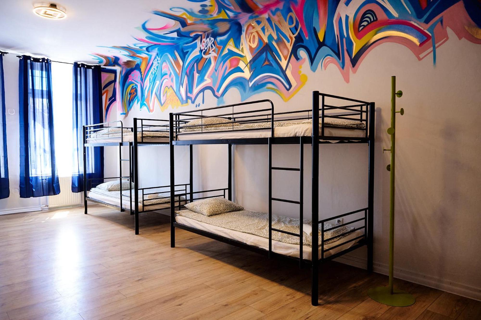 קרקוב Hostel Graffiti מראה חיצוני תמונה